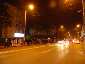 Aproape 1.500 de suceveni au mărșăluit aseară pe străzile orașului