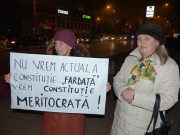 Și aseară, aproximativ 1.000 de suceveni au protestat pe străzile orașului