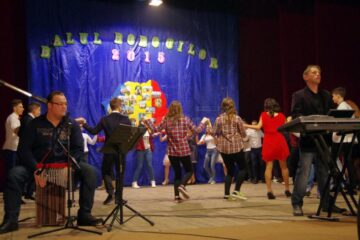 „Români în România”, tema Balului Bobocilor organizat de Colegiul Tehnic „Samuil Isopescu”