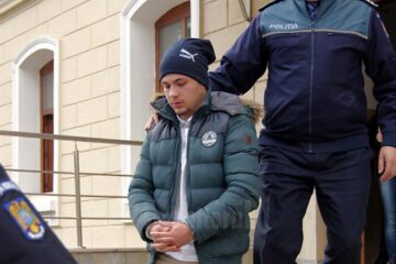 Cei doi inculpați arestați preventiv ieri de Tribunalul Suceava