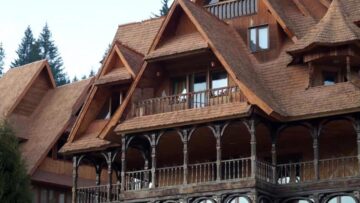 Baza de odihnă și tratament, construită aproape exclusiv din lemn, nu a avut niciodată aviz de securitate împotriva incendiilor