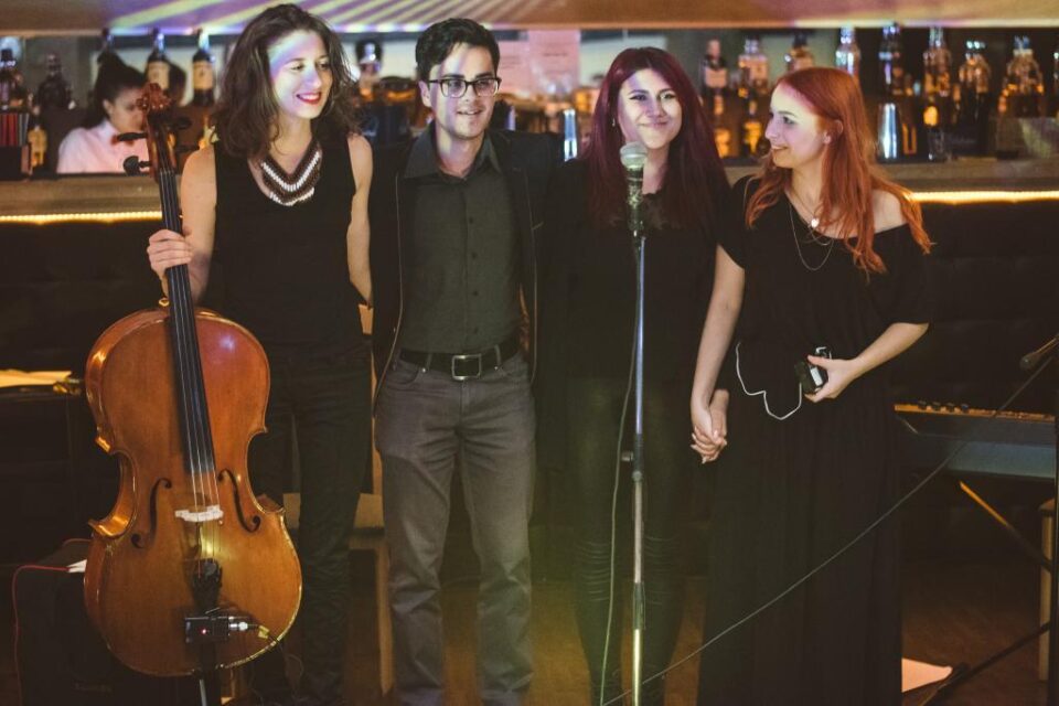 Concert caritabil la Lounge Suceava. Foto Gicu Boboc