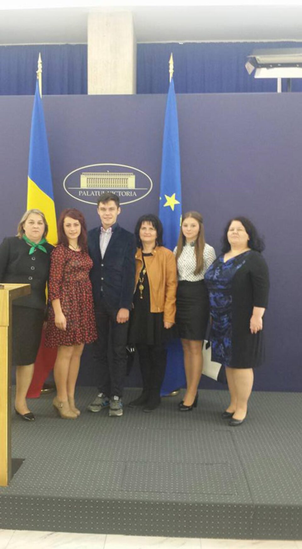 Olimpici și profesori suceveni au fost premiați pentru rezultatele lor, la Palatul Victoriei