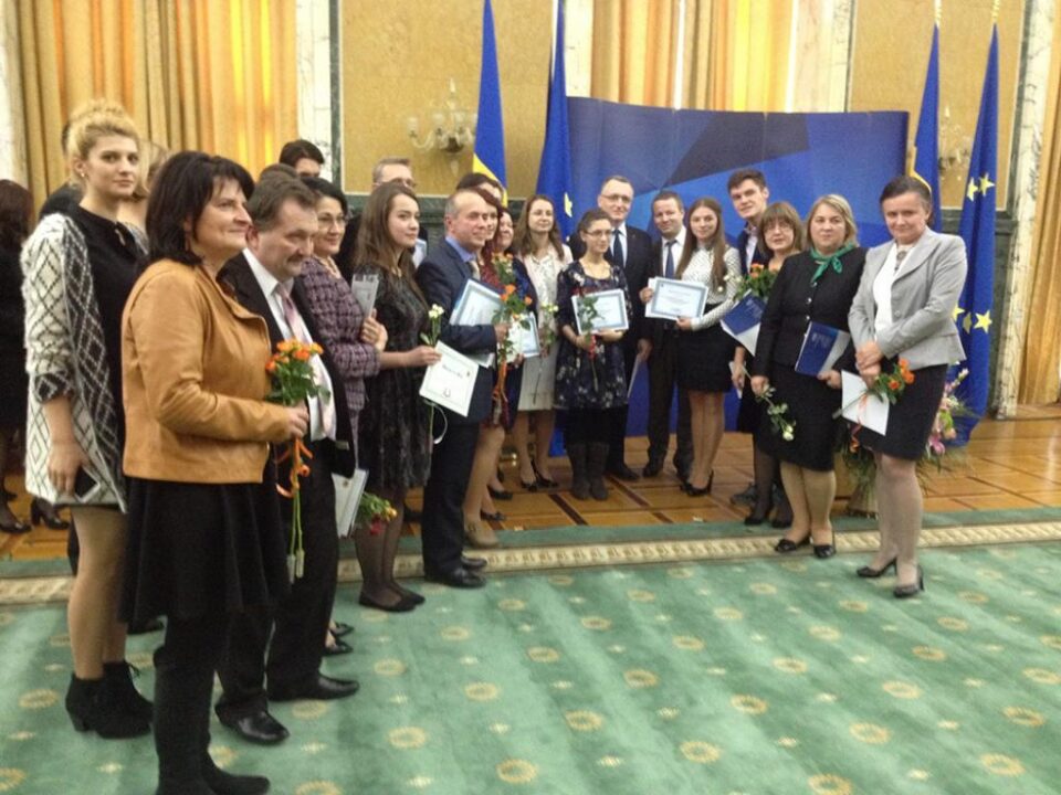 Olimpicii suceveni alături de îndrumătorii lor, la Guvernul României