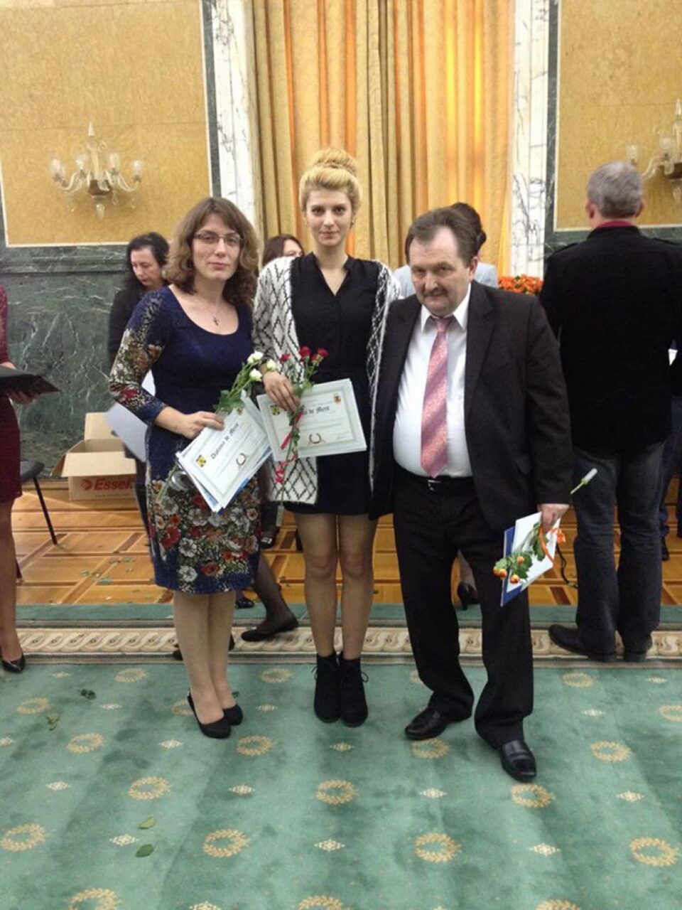 Olimpici și profesori suceveni au fost premiați pentru rezultatele lor, la Palatul Victoriei