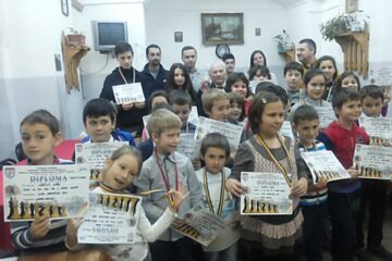 Concursul a fost organizat în sistem turneu, pe categorii de vârstă
