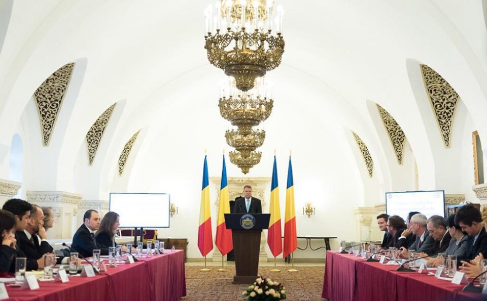 Întâlnirea tinerilor cu președintele Klaus Iohannis. Foto: www.presidency