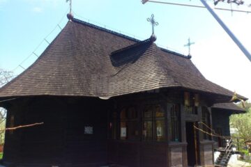 Biserica Sfinților Mari Mucenici Mercurie și Ecaterina