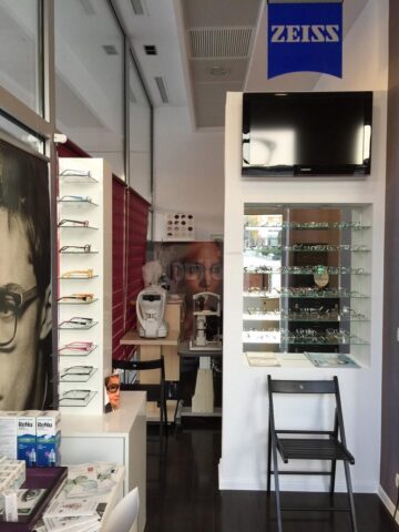Consultații gratuite, servicii complete de optică medicală și cele mai bune oferte la Opti Boutique Suceava