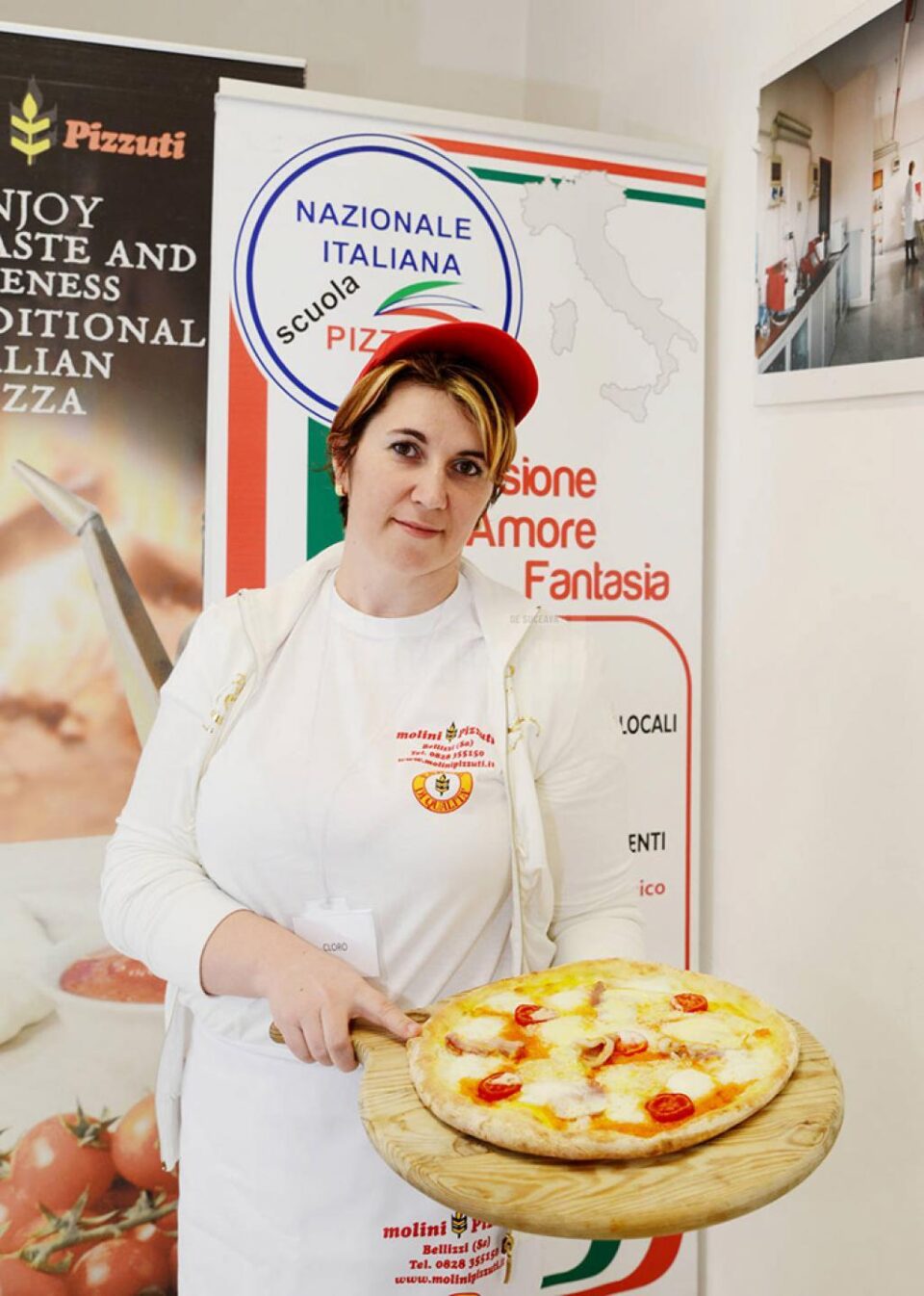 O suceveancă stabilită în Italia va deschide o școală de pizzeri în Suceava