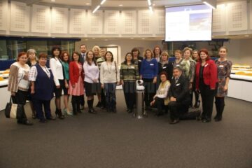 Două cadre didactice de la Todirești și Vadu Moldovei, invitate la Bruxelles