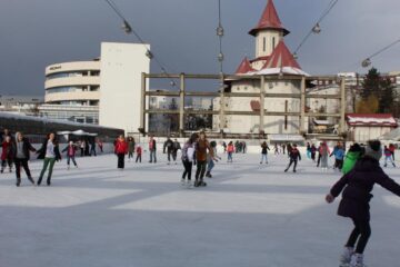 Acces liber la Patinoar, de Ziua Națională