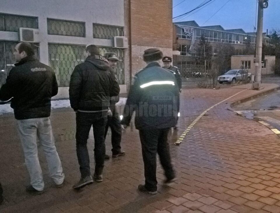 Anchetatorii au găsit urme de sânge pe zeci de metri