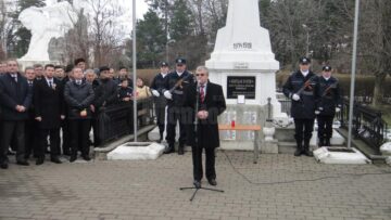 Festivitate cu depuneri de coroane și alocuțiuni la Monumentul Eroilor din Rădăuți