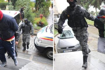 Decebal și Traian Turu, în 2014, când au fost aduși în cătușe la Parchet