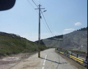 Stâlpul apărut după calamitățile din 2010