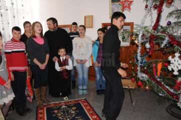 ”Acasă” la casa de copii din Dolhasca, de Moș Nicolae