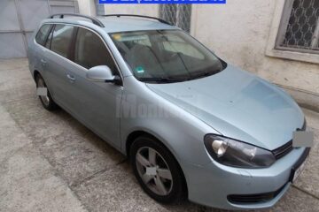 Mașina confiscată de polițiști