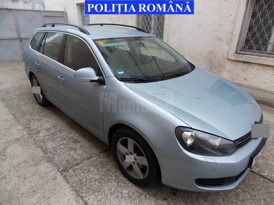 Mașina confiscată de polițiști