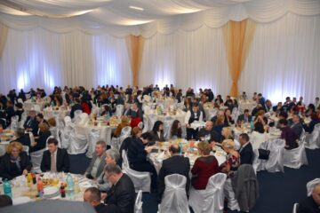 Gala „Top 10 Suceveni” este un eveniment care reunește oameni de succes, oameni cărora le pasă de semenii lor – Foto Artistul