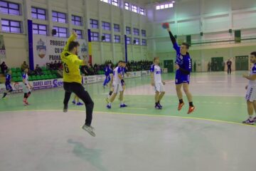 Universitarii au încheiat anul cu o victorie la scor în fața ieșenilor și pe locul doi în clasament