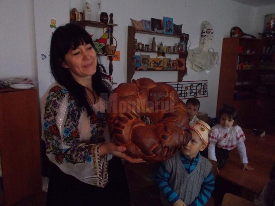 Preparate culinare tradiționale, promovate în rândul elevilor din Șcheia și Milișăuți