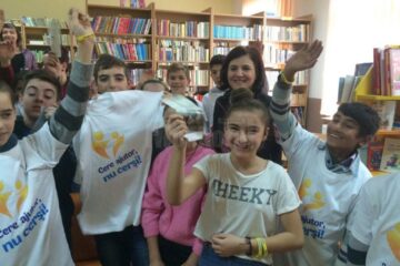 Campanie de prevenire a traficului de persoane, la școala din Șcheia