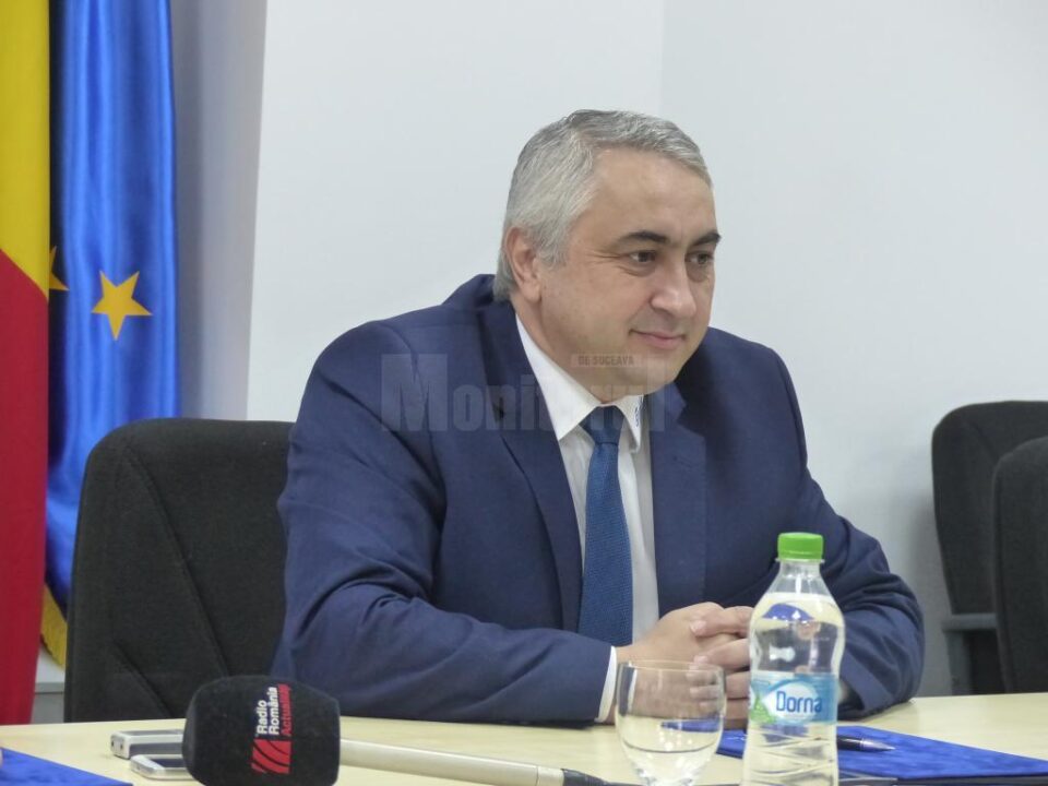 Rectorul Valentin Popa