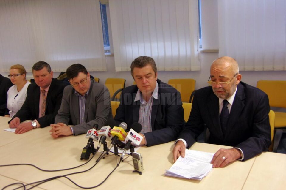 Vasile Rîmbu a prezentat, ieri, într-o conferință de presă la care a participat și președintele CJ Suceava, Cătălin Nechifor, principalele echipamente și aparate care au intrat în acest an în dotarea spitalului