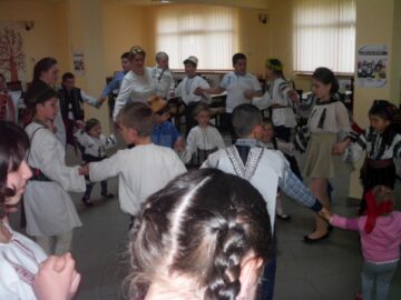 O profesoară din Vatra Moldoviței a obținut Premiul „Coordonatorul de voluntari al anului”