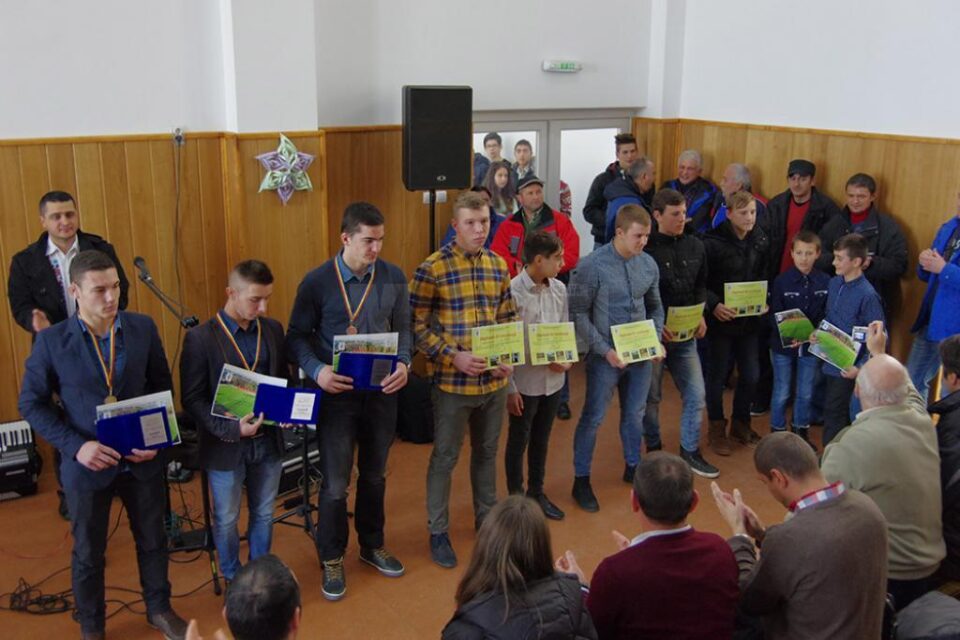 Premianții secției de lupte greco-romane