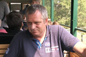 Între anii 2001-2005, Georg Hocevar a reactivat patru vechi trasee feroviare, toate în scop turistic, Brad-Ruscior, Abrud-Câmpeni, Covasna-Comandău și Moldovița-Argel