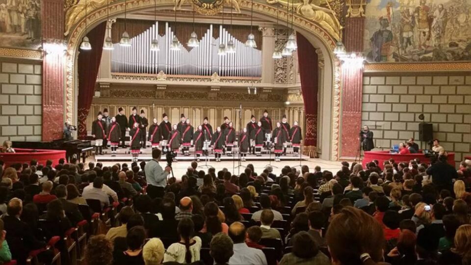 Elevi ai liceului din Vicovu de Sus au susținut un recital la Ateneu, la invitația Patriarhiei Române
