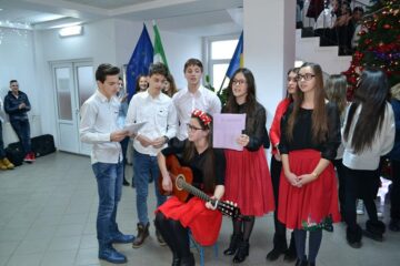 „Pe la case luminate…”, la Colegiul Tehnic „Alexandru Ioan Cuza”