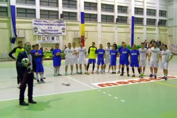 Foștii și actualii fotbaliști din Suceava au evoluat în teren pentru o cauză nobilă