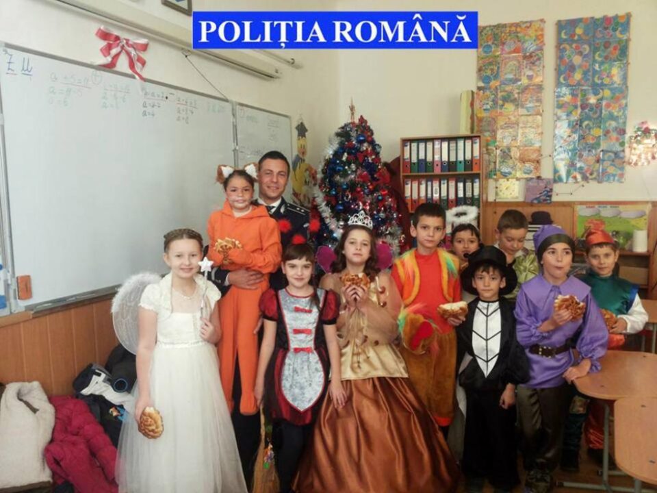 Polițiștii suceveni au desfășurat, săptămâna trecută, mai multe activități de prevenire a violenței în mediul școlar