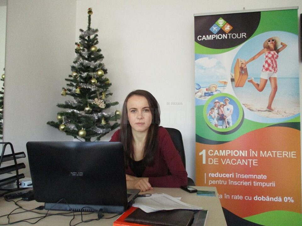 Ioana Cîmpanu, studentă și manager „Campion Tour”