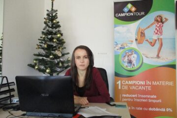 Ioana Cîmpanu, studentă și manager „Campion Tour”