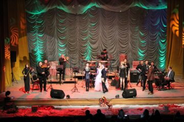 Concert magic de Crăciun oferit sucevenilor de artiștii Mirel Manea, Vlad Miriță și Viorica Macovei