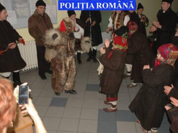Peste 500 de colindători au trecut pragul Poliției Suceava