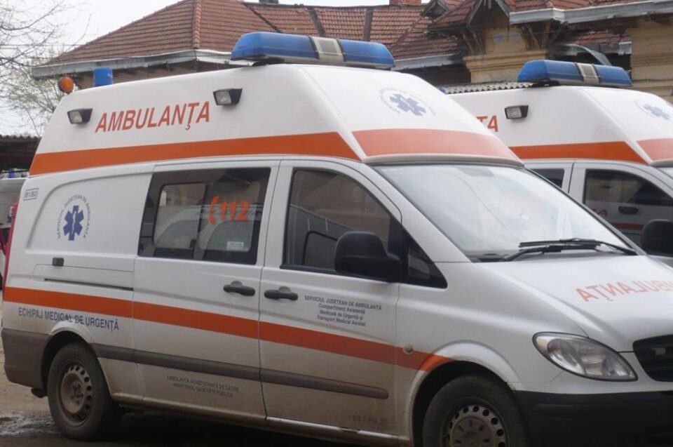 La fața locului s-a deplasat un echipaj din cadrul Serviciului de Ambulanță Județean