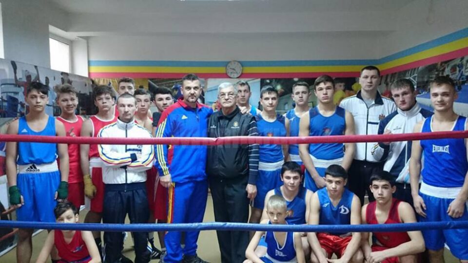 Pugiliștii de la CSM Suceava, alături de o parte dintre membrii lotului național al Republicii Moldova