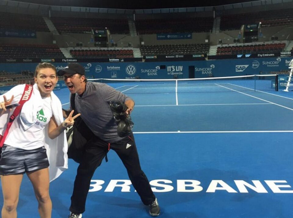 Simona Halep, alături de antrenorul Darren Cahill