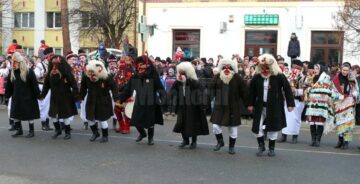 Un festival de poveste, “Porniți plugul Feți Frumoși”