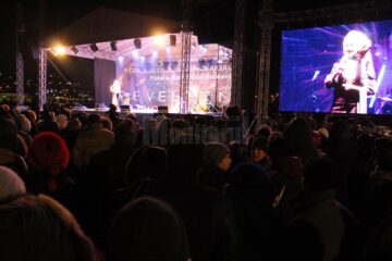 Fascinant spectacol de artificii la “Revelionul în aer liber” organizat de Primăria Suceava