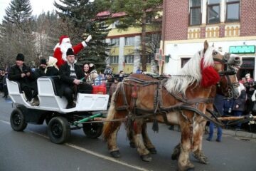 Un festival de poveste, “Porniți plugul Feți Frumoși”