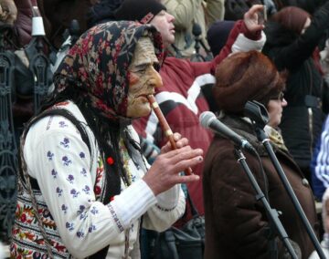 Un festival de poveste, “Porniți plugul Feți Frumoși”