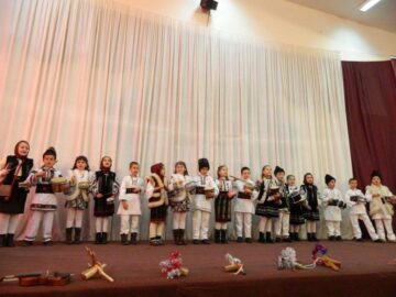Festivalul de datini și obiceiuri de iarnă da la Cajvana