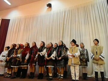 Festivalul de datini și obiceiuri de iarnă da la Cajvana