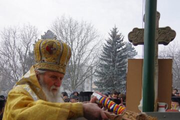 ÎPS Pimen a săvârșit marea aghiazmă